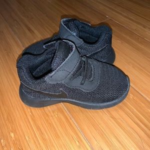 Nike toddler shoes